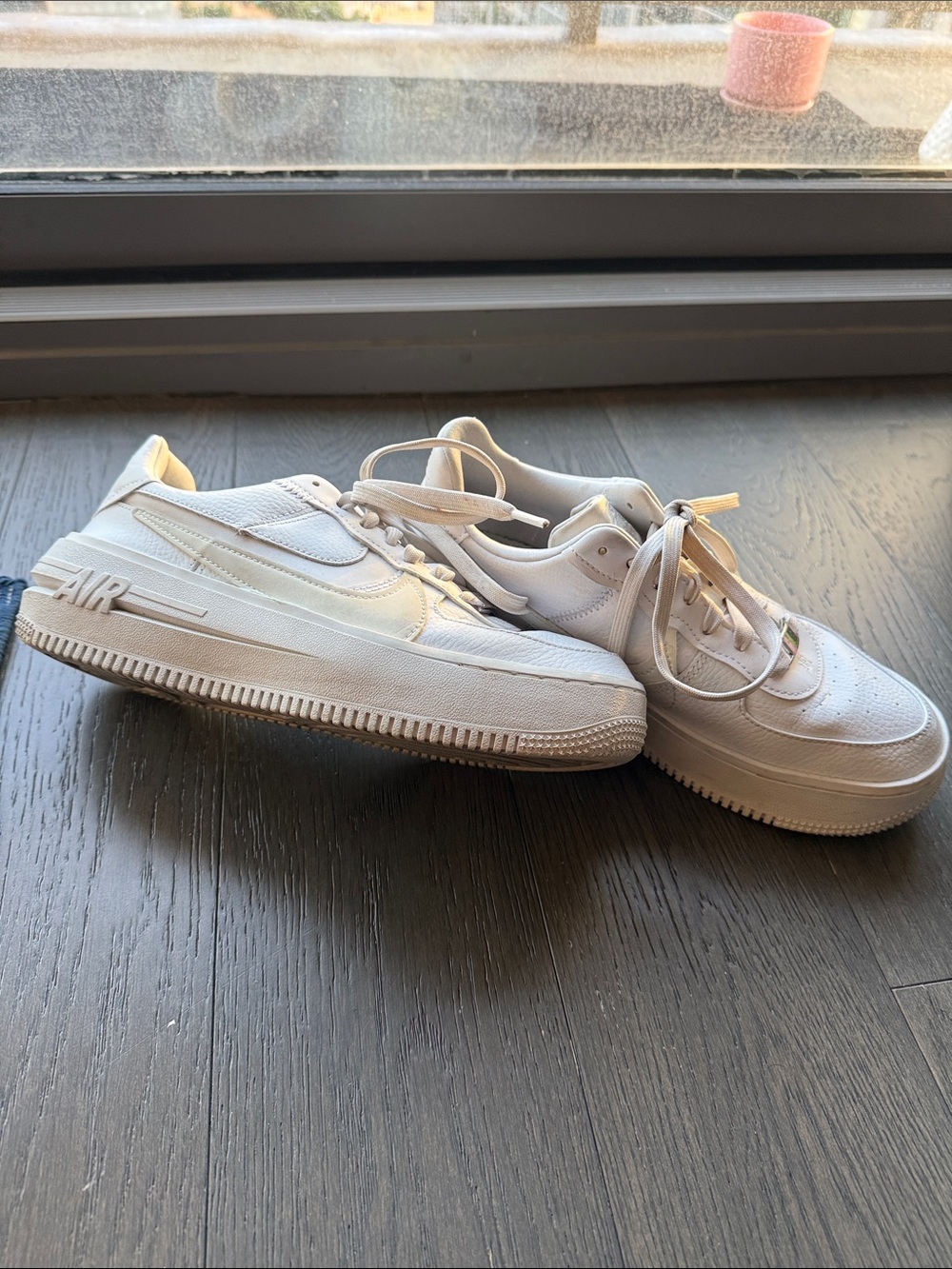 Nike Air Force 1 PLTAFORM 'Triple White' Women’s